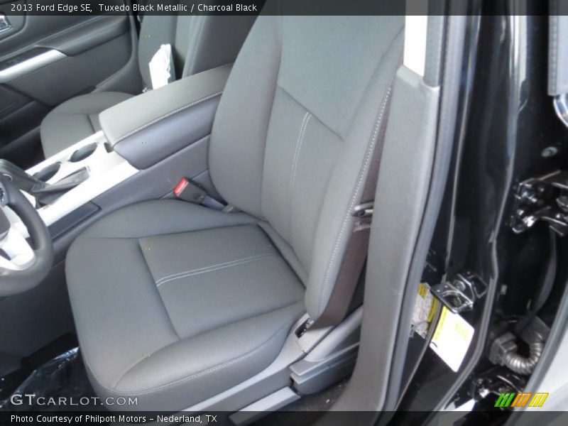 Tuxedo Black Metallic / Charcoal Black 2013 Ford Edge SE