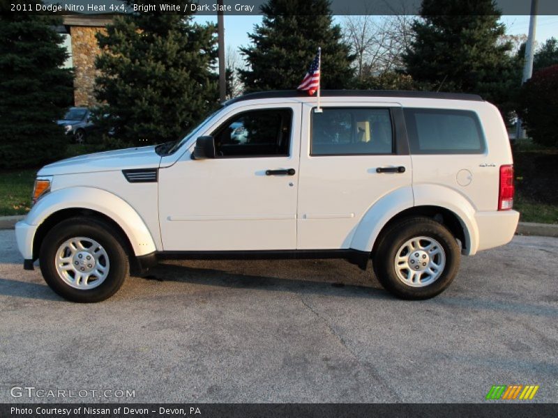 Bright White / Dark Slate Gray 2011 Dodge Nitro Heat 4x4