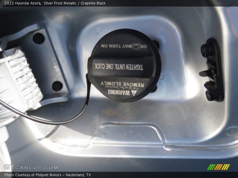 Silver Frost Metallic / Graphite Black 2013 Hyundai Azera