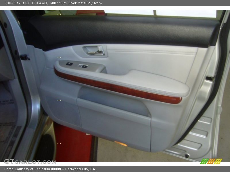 Millinnium Silver Metallic / Ivory 2004 Lexus RX 330 AWD