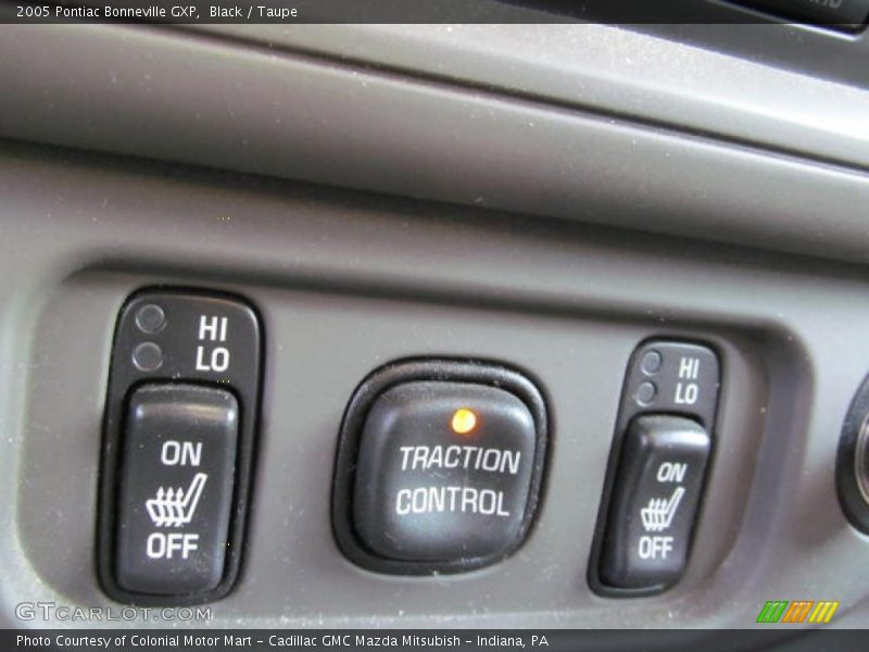 Black / Taupe 2005 Pontiac Bonneville GXP
