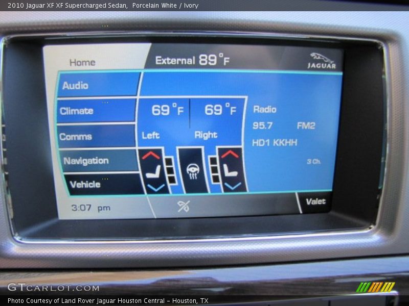 Porcelain White / Ivory 2010 Jaguar XF XF Supercharged Sedan