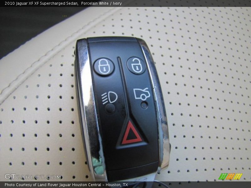 Keys of 2010 XF XF Supercharged Sedan