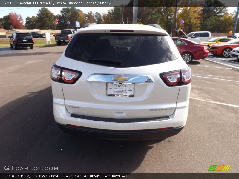 White Diamond Tricoat / Ebony 2013 Chevrolet Traverse LT