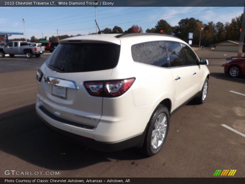 White Diamond Tricoat / Ebony 2013 Chevrolet Traverse LT