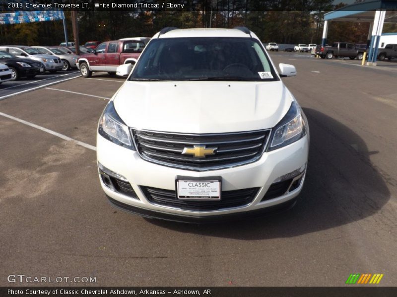 White Diamond Tricoat / Ebony 2013 Chevrolet Traverse LT
