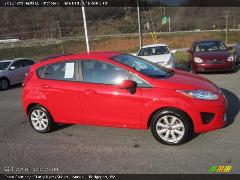 Race Red / Charcoal Black 2012 Ford Fiesta SE Hatchback