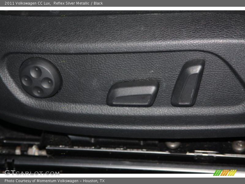 Reflex Silver Metallic / Black 2011 Volkswagen CC Lux
