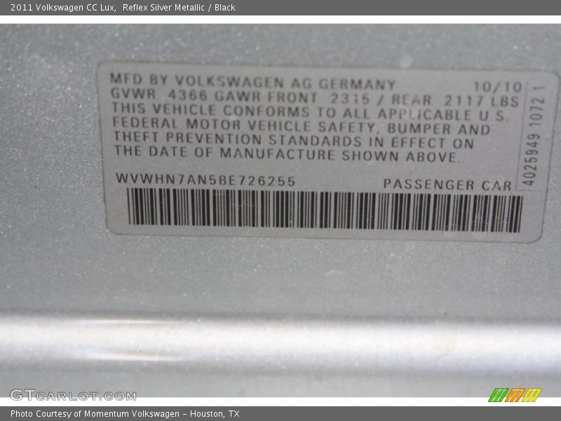 Reflex Silver Metallic / Black 2011 Volkswagen CC Lux