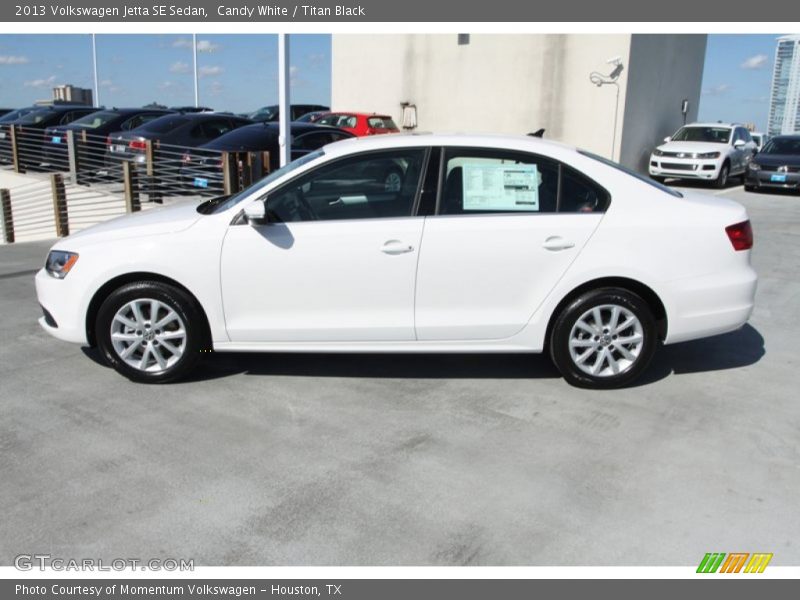 Candy White / Titan Black 2013 Volkswagen Jetta SE Sedan