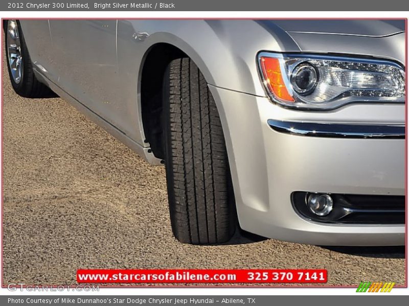 Bright Silver Metallic / Black 2012 Chrysler 300 Limited