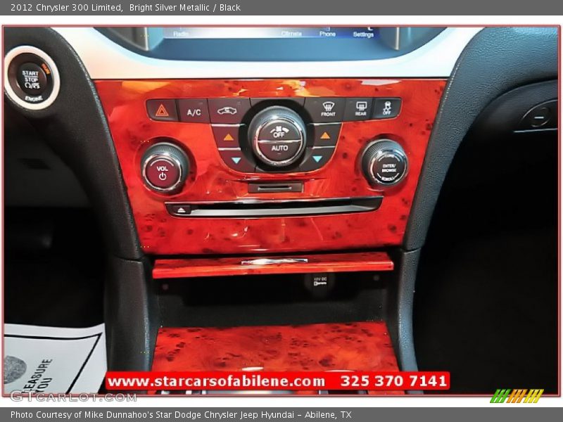 Bright Silver Metallic / Black 2012 Chrysler 300 Limited