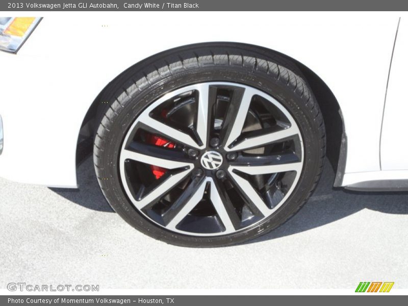 Candy White / Titan Black 2013 Volkswagen Jetta GLI Autobahn