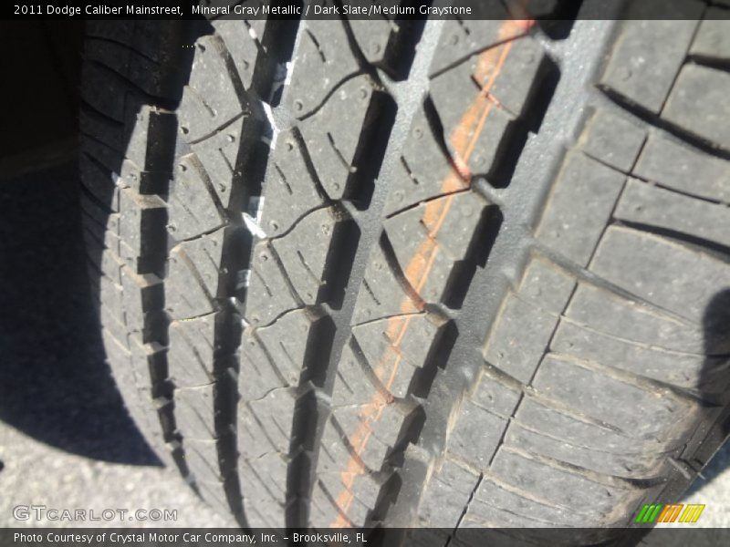Mineral Gray Metallic / Dark Slate/Medium Graystone 2011 Dodge Caliber Mainstreet