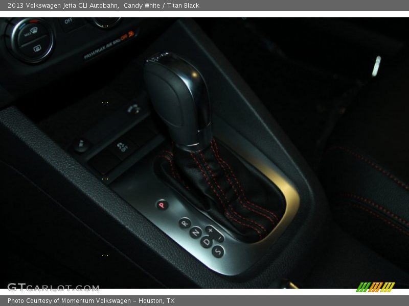 Candy White / Titan Black 2013 Volkswagen Jetta GLI Autobahn