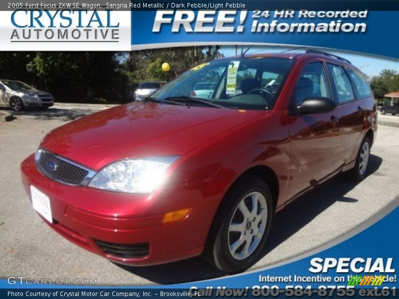 Sangria Red Metallic / Dark Pebble/Light Pebble 2005 Ford Focus ZXW SE Wagon