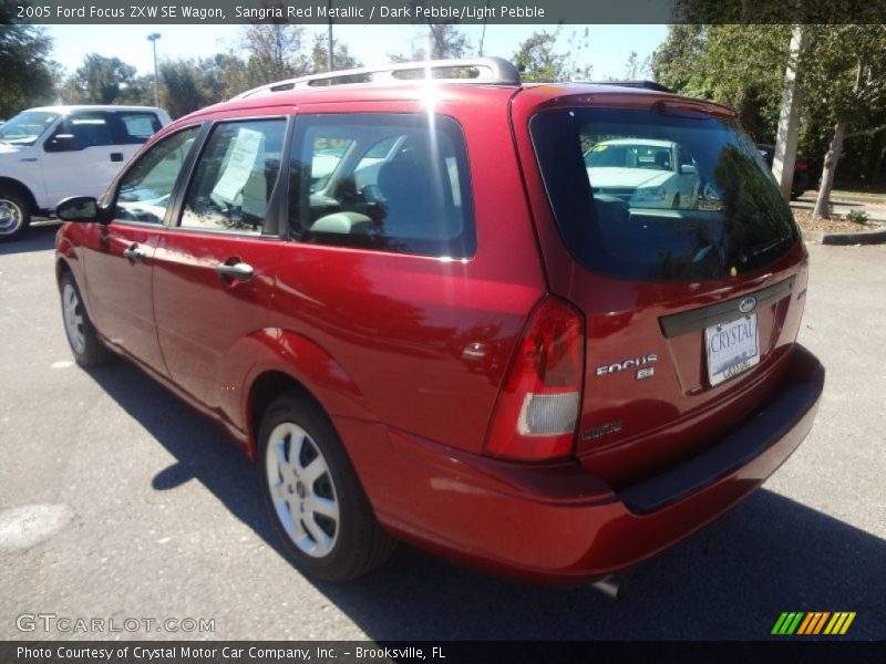 Sangria Red Metallic / Dark Pebble/Light Pebble 2005 Ford Focus ZXW SE Wagon