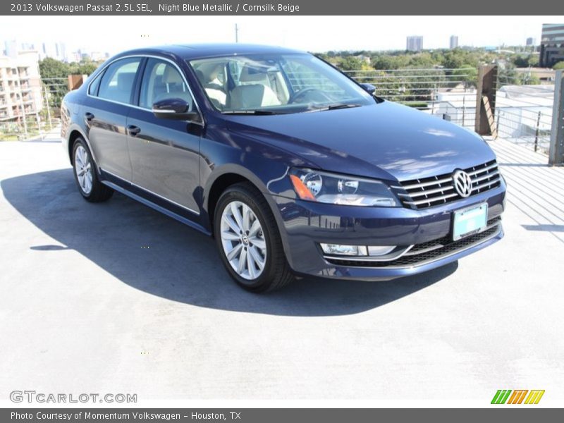 Night Blue Metallic / Cornsilk Beige 2013 Volkswagen Passat 2.5L SEL