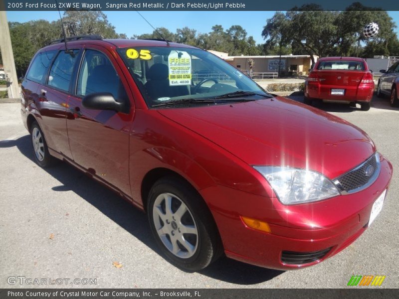 Sangria Red Metallic / Dark Pebble/Light Pebble 2005 Ford Focus ZXW SE Wagon