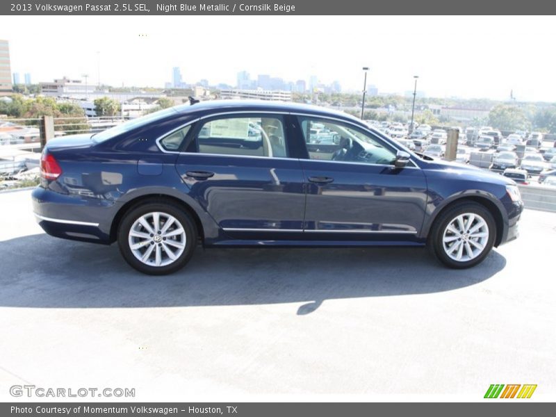 Night Blue Metallic / Cornsilk Beige 2013 Volkswagen Passat 2.5L SEL