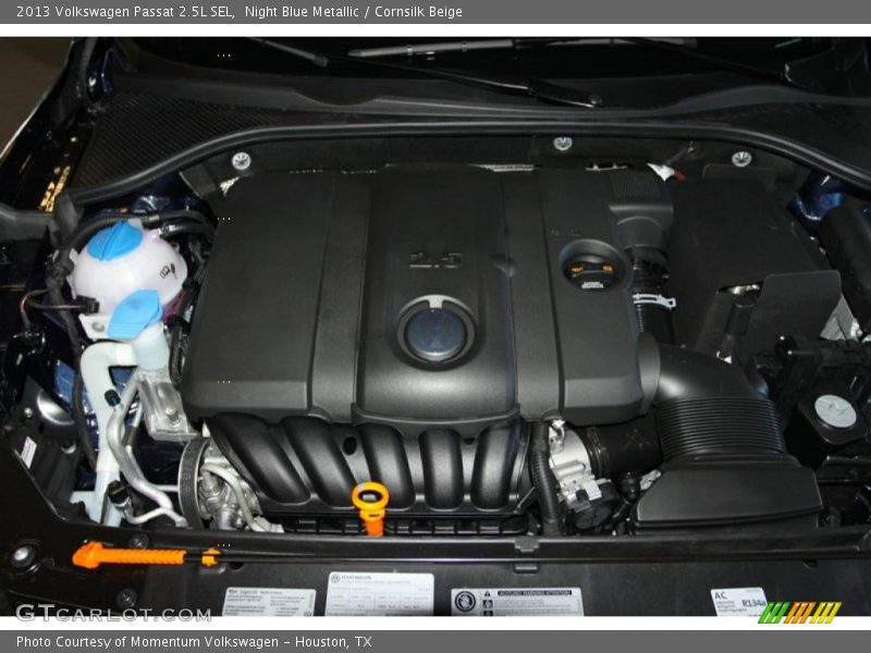 Night Blue Metallic / Cornsilk Beige 2013 Volkswagen Passat 2.5L SEL