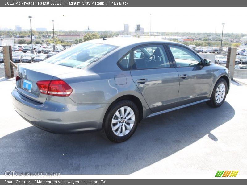 Platinum Gray Metallic / Titan Black 2013 Volkswagen Passat 2.5L S