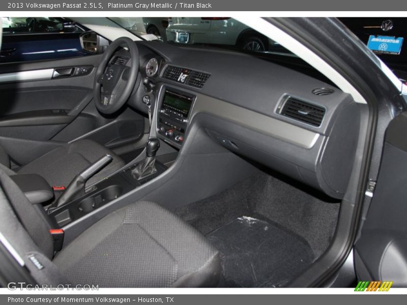 Platinum Gray Metallic / Titan Black 2013 Volkswagen Passat 2.5L S