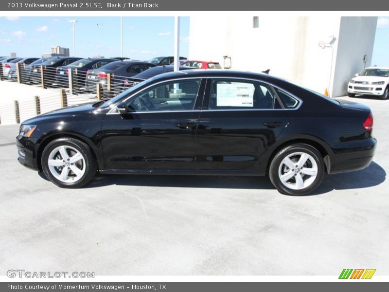 Black / Titan Black 2013 Volkswagen Passat 2.5L SE