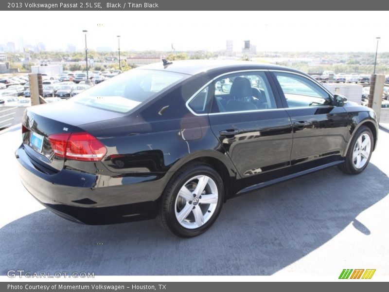 Black / Titan Black 2013 Volkswagen Passat 2.5L SE
