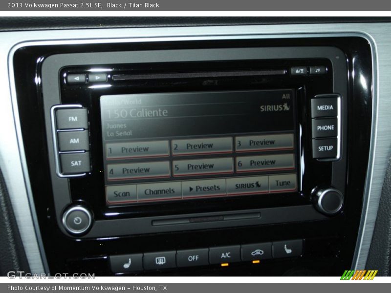 Black / Titan Black 2013 Volkswagen Passat 2.5L SE