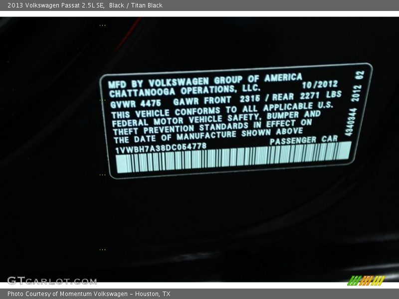 Black / Titan Black 2013 Volkswagen Passat 2.5L SE