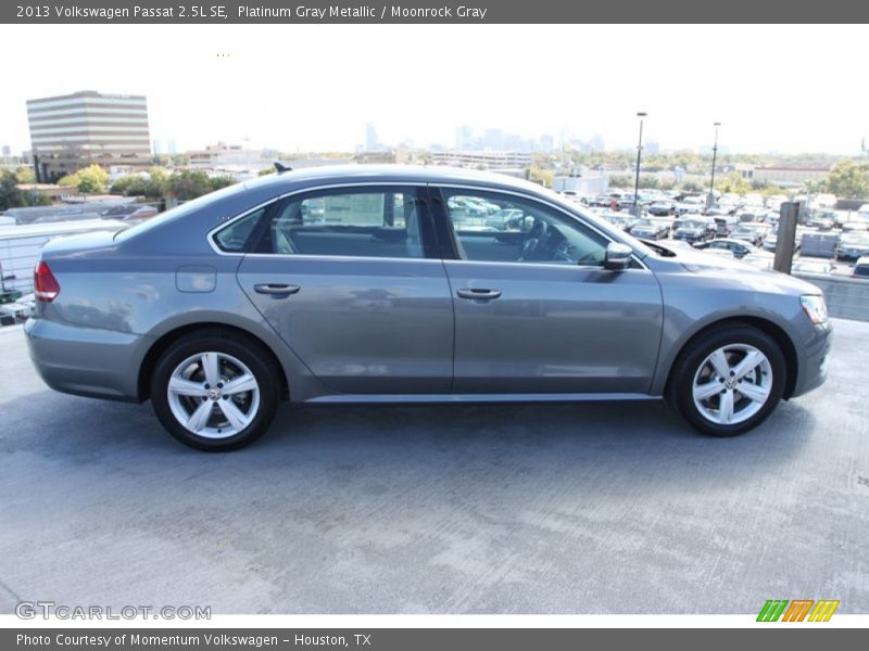 Platinum Gray Metallic / Moonrock Gray 2013 Volkswagen Passat 2.5L SE