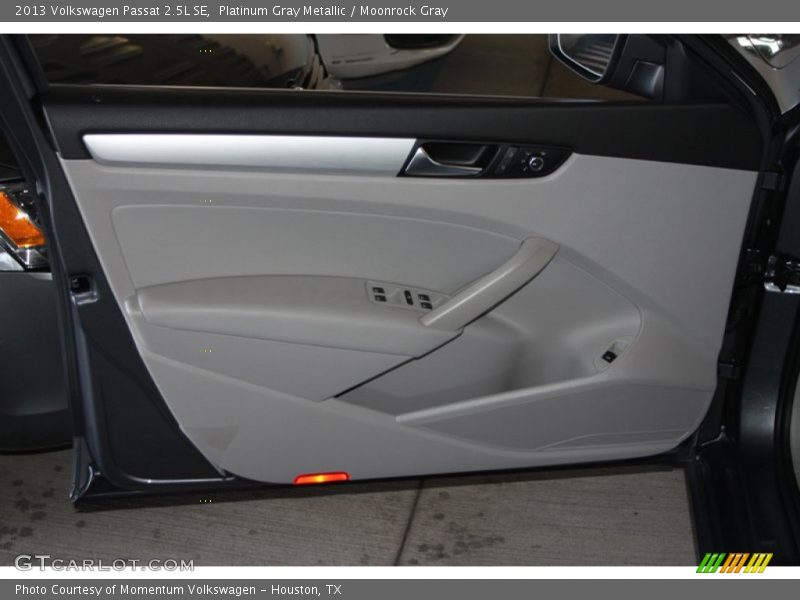 Platinum Gray Metallic / Moonrock Gray 2013 Volkswagen Passat 2.5L SE