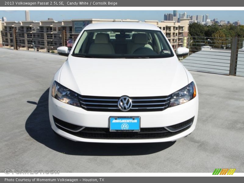 Candy White / Cornsilk Beige 2013 Volkswagen Passat 2.5L SE
