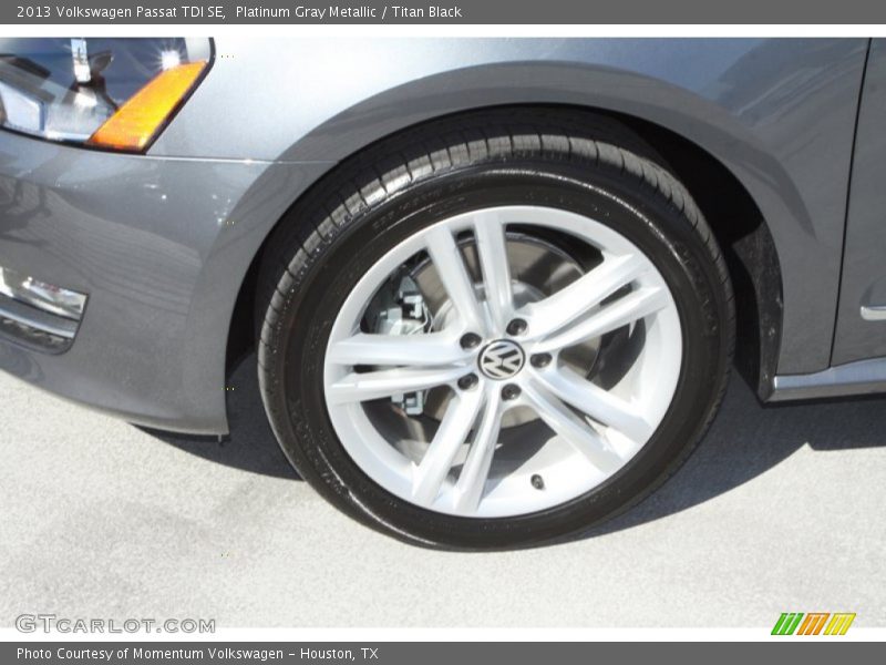 Platinum Gray Metallic / Titan Black 2013 Volkswagen Passat TDI SE