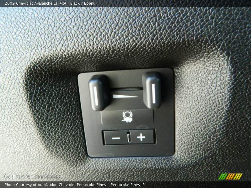 Black / Ebony 2009 Chevrolet Avalanche LT 4x4