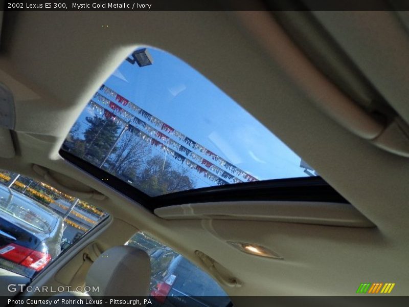Mystic Gold Metallic / Ivory 2002 Lexus ES 300