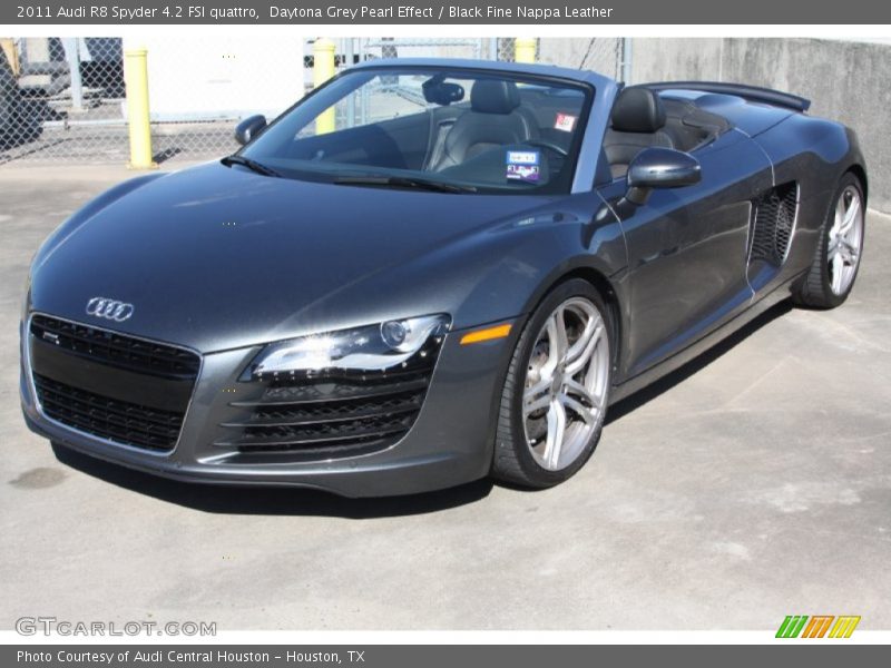 Front 3/4 View of 2011 R8 Spyder 4.2 FSI quattro