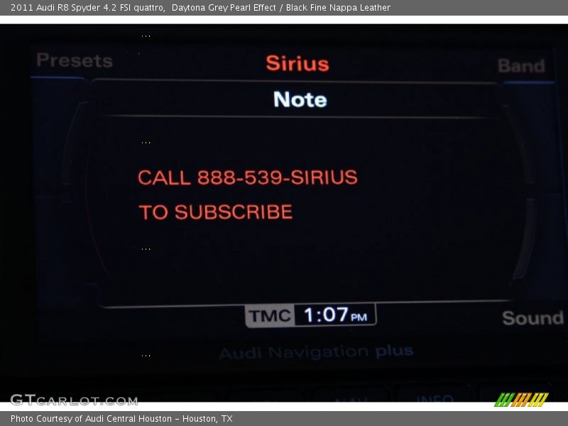 Daytona Grey Pearl Effect / Black Fine Nappa Leather 2011 Audi R8 Spyder 4.2 FSI quattro