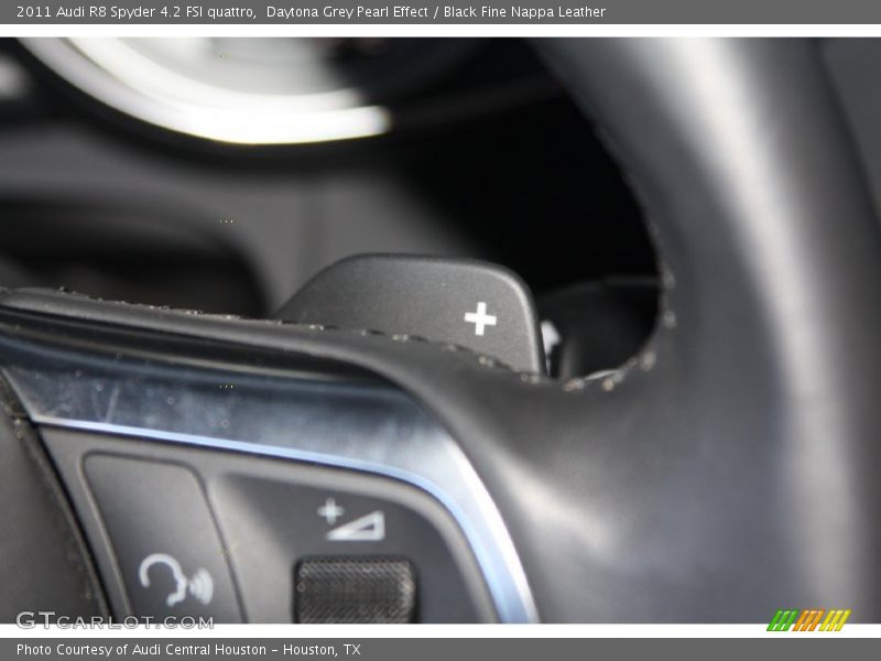 Daytona Grey Pearl Effect / Black Fine Nappa Leather 2011 Audi R8 Spyder 4.2 FSI quattro