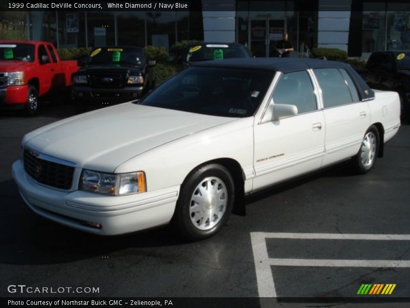 Front 3/4 View of 1999 DeVille Concours