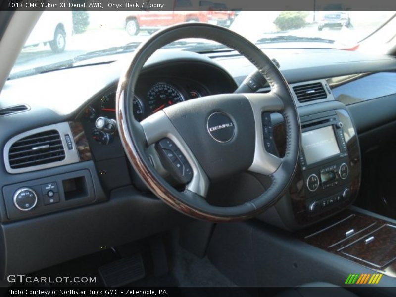 Onyx Black / Ebony 2013 GMC Yukon XL Denali AWD