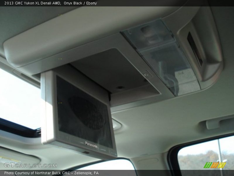 Onyx Black / Ebony 2013 GMC Yukon XL Denali AWD