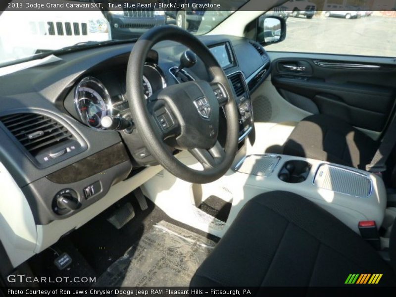 True Blue Pearl / Black/Light Graystone 2013 Dodge Grand Caravan SXT