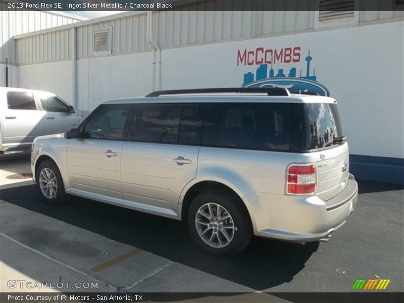 Ingot Silver Metallic / Charcoal Black 2013 Ford Flex SE