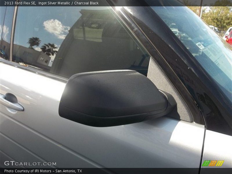 Ingot Silver Metallic / Charcoal Black 2013 Ford Flex SE