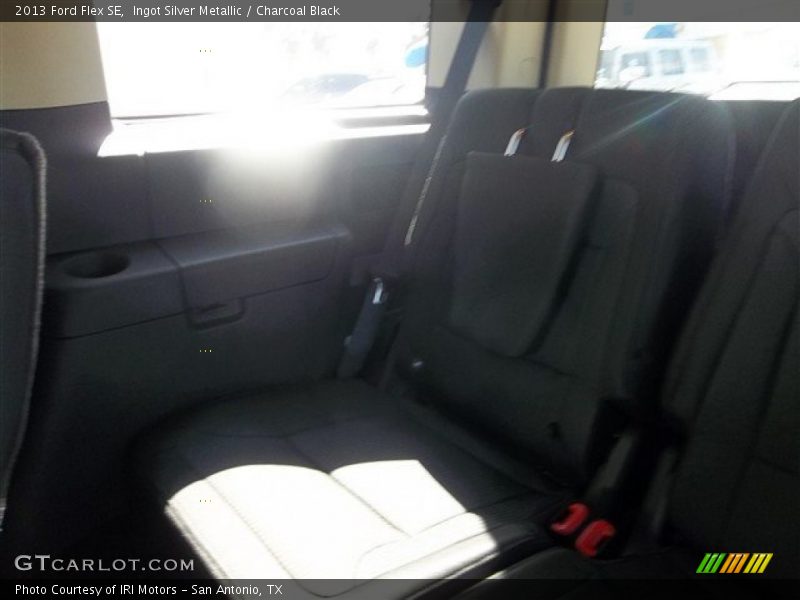 Ingot Silver Metallic / Charcoal Black 2013 Ford Flex SE