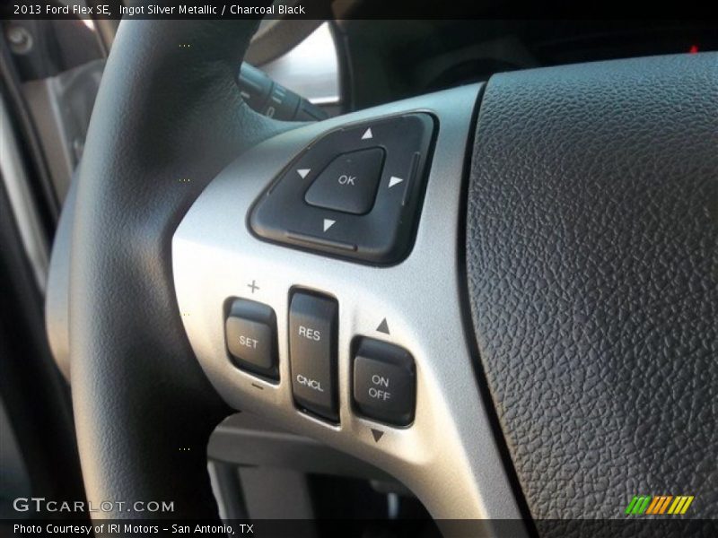 Ingot Silver Metallic / Charcoal Black 2013 Ford Flex SE