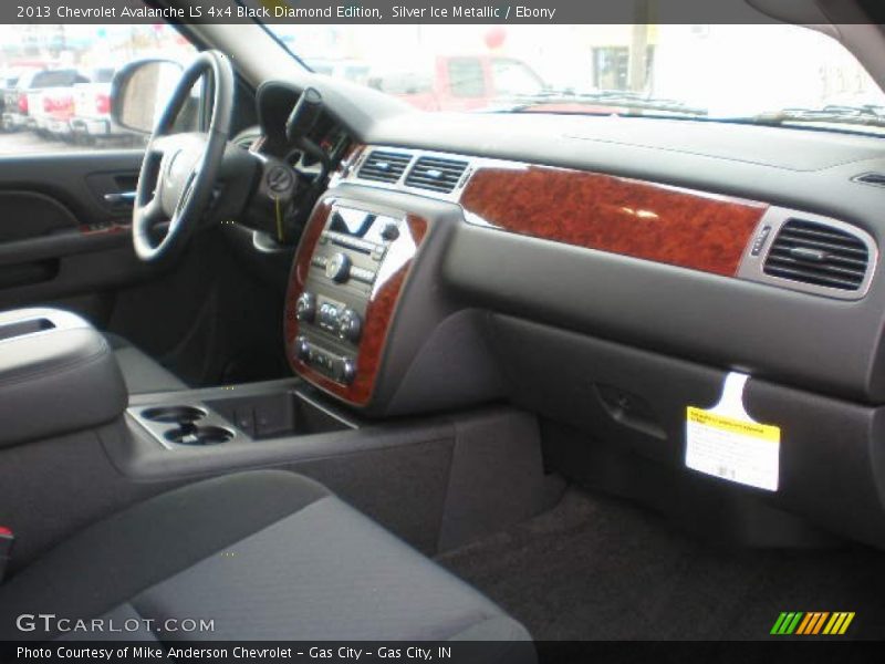 Silver Ice Metallic / Ebony 2013 Chevrolet Avalanche LS 4x4 Black Diamond Edition