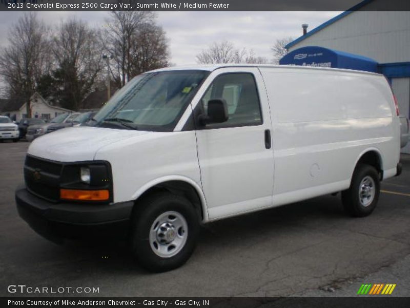 Summit White / Medium Pewter 2013 Chevrolet Express 2500 Cargo Van